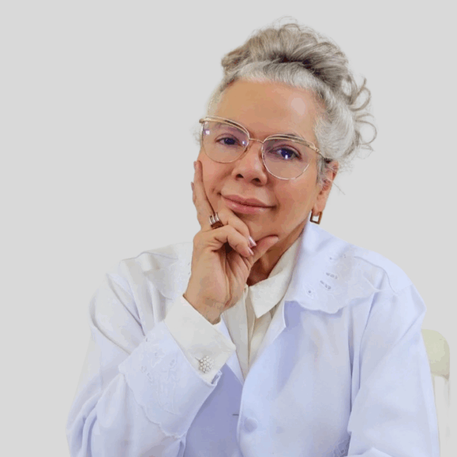 DRA. IARA CRUZ